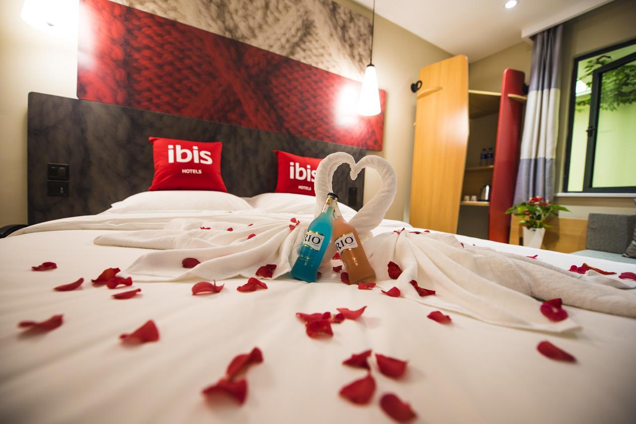 Ibis Nanjing Jiangning Nanjing University Of Aeronautics And Astronautics Hotel Bagian luar foto